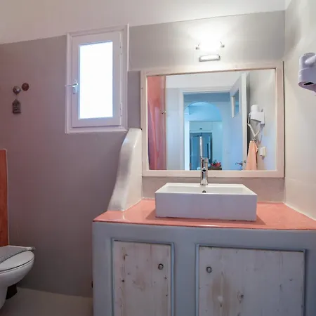 Apartment Lefkes Seaside