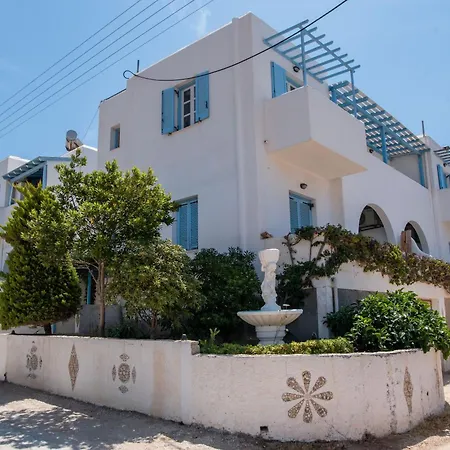 Lefkes Seaside Apartment *